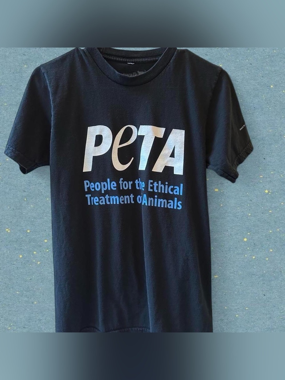 Vintage "Catwalk by PETA" t-shirt size S